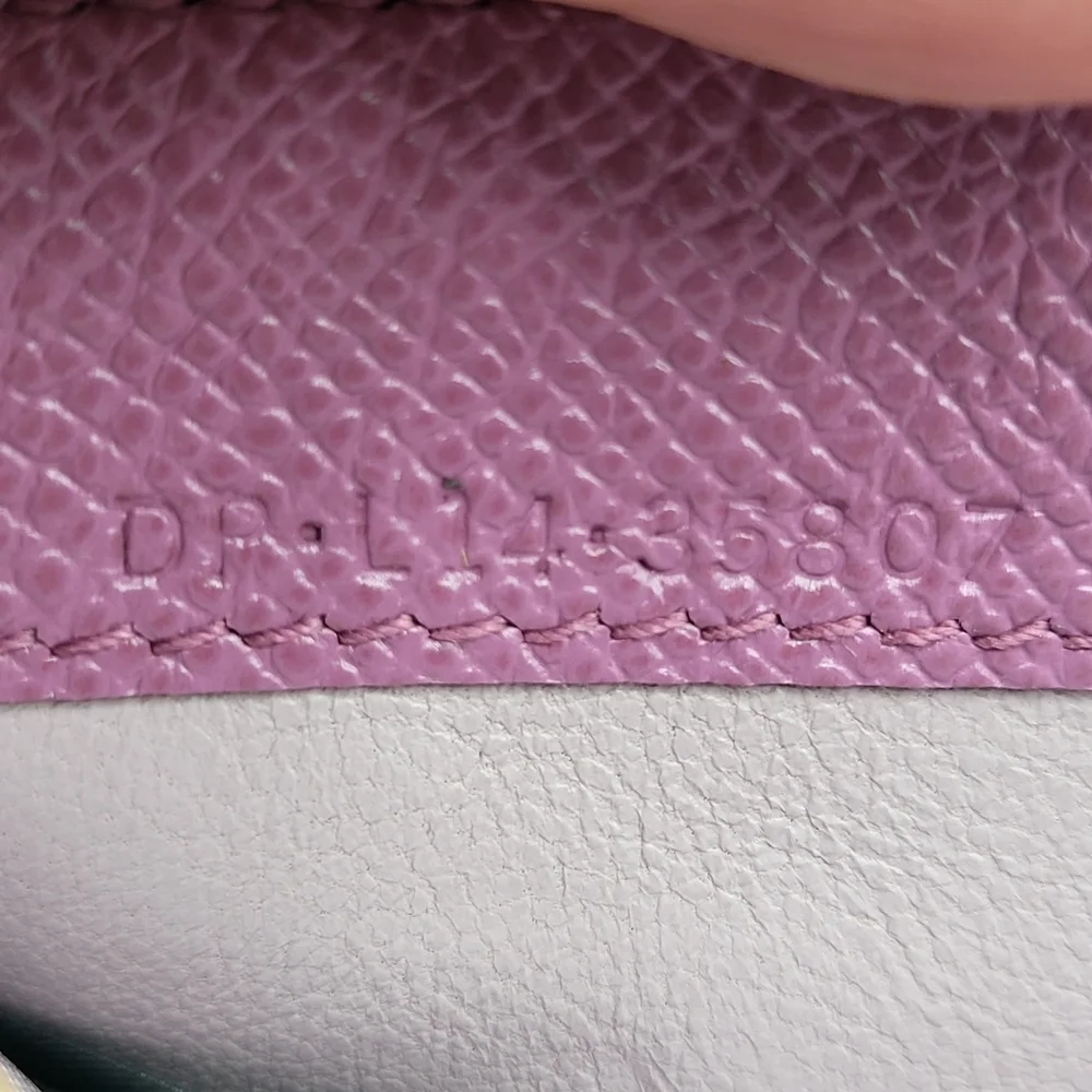 BVLGARI stylish wallet